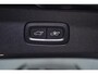 Volvo V60 2.0 T6 Recharge AWD R-Design SOH 90% Black-line private-glas Navigatie electr achterklep afneembare trekhaak LED-verlichting DAB ECC Distronic 360 camera lane-assist PDC achter 19-inch lmv