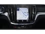 Volvo V60 2.0 T6 Recharge AWD R-Design Black-line private-glas Navigatie electr achterklep afneembare trekhaak LED-verlichting DAB ECC Distronic 360 camera lane-assist PDC achter 19-inch lmv