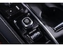 Volvo V60 2.0 T6 Recharge AWD R-Design SOH 90% Black-line private-glas Navigatie electr achterklep afneembare trekhaak LED-verlichting DAB ECC Distronic 360 camera lane-assist PDC achter 19-inch lmv
