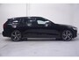 Volvo V60 2.0 T6 Recharge AWD R-Design SOH 90% Black-line private-glas Navigatie electr achterklep afneembare trekhaak LED-verlichting DAB ECC Distronic 360 camera lane-assist PDC achter 19-inch lmv