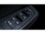Volvo V60 2.0 T6 Recharge AWD R-Design Black-line private-glas Navigatie electr achterklep afneembare trekhaak LED-verlichting DAB ECC Distronic 360 camera lane-assist PDC achter 19-inch lmv