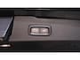 Volvo V60 2.0 T6 Recharge AWD R-Design Black-line private-glas Navigatie electr achterklep afneembare trekhaak LED-verlichting DAB ECC Distronic 360 camera lane-assist PDC achter 19-inch lmv