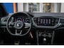Volkswagen T-Roc 1.5 TSI Sport Business R | Trekhaak | Cruise adaptief | Camera | Stoelverwarming | Keyless | Navi/Carplay | LED | Super compleet! | Achteruitrijcamera | Cruise control adaptief | Elektrisch bedienbare achterklep
