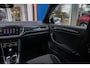 Volkswagen T-Roc 1.5 TSI Sport Business R | Trekhaak | Cruise adaptief | Camera | Stoelverwarming | Keyless | Navi/Carplay | LED | Super compleet! | Achteruitrijcamera | Cruise control adaptief | Elektrisch bedienbare achterklep