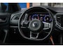 Volkswagen T-Roc 1.5 TSI Sport Business R | Trekhaak | Cruise adaptief | Camera | Stoelverwarming | Keyless | Navi/Carplay | LED | Super compleet! | Achteruitrijcamera | Cruise control adaptief | Elektrisch bedienbare achterklep