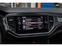 Volkswagen T-Roc 1.5 TSI Sport Business R | Trekhaak | Cruise adaptief | Camera | Stoelverwarming | Keyless | Navi/Carplay | LED | Super compleet! | Achteruitrijcamera | Cruise control adaptief | Elektrisch bedienbare achterklep