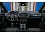 Volkswagen T-Roc 1.5 TSI Sport Business R | Trekhaak | Cruise adaptief | Camera | Stoelverwarming | Keyless | Navi/Carplay | LED | Super compleet! | Achteruitrijcamera | Cruise control adaptief | Elektrisch bedienbare achterklep