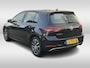 Volkswagen E-Golf e-Golf / Camera / Virtual Cockpit / CarPlay / Keyless / Navigatie / 17'' / Stoelverwarming / DAB / ACC