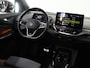 Volkswagen ID.4 Max 77 kWh | SOH 92% | Warmtepomp | IQ LED Matrix | Trekhaak | ErgoActive Stoelen | Stoel/stuurverwarming | Rijassistent-Systeem | Panoramadak | Navigatie Discover Pro | Adaptieve Cruise Control | Camera | HUD |