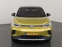 Volkswagen ID.4 Max 77 kWh | SOH 92% | Warmtepomp | IQ LED Matrix | Trekhaak | ErgoActive Stoelen | Stoel/stuurverwarming | Rijassistent-Systeem | Panoramadak | Navigatie Discover Pro | Adaptieve Cruise Control | Camera | HUD |
