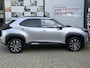 Toyota Yaris Cross 1.5 Hybrid 115 Dynamic APPLE/ANDROID STOEL/STUURVERWARMING NAVI AD-CRUISE PRIVACY-GLASS 17"LM-VELGEN