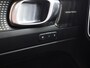 Volvo XC40 1.5 T3 R-Design | Panoramadak | Harman/Kardon | Parkeercamera | Elek. Comfortstoelen met Geheugen | Navigatie | Stoel/Stuurverwarming | Elek. Achterklep | Keyless Entry/Go |