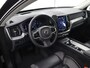 Volvo XC60 2.0 T6 Plug-in hybrid AWD Ultimate Dark | Trekhaak | Panoramadak | Comfortstoelen elektrisch verstelbaar + geheugen | HUD | Navigatie | 360 Camera | DAB | Stoelverwarming | Ele. kofferdeksel | Harman/Kardon |