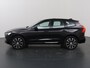Volvo XC60 2.0 T6 Plug-in hybrid AWD Ultimate Dark | Trekhaak | Panoramadak | Comfortstoelen elektrisch verstelbaar + geheugen | HUD | Navigatie | 360 Camera | DAB | Stoelverwarming | Ele. kofferdeksel | Harman/Kardon |