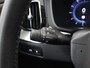 Volvo XC60 2.0 T6 Plug-in hybrid AWD Ultimate Dark | Trekhaak | Panoramadak | Comfortstoelen elektrisch verstelbaar + geheugen | HUD | Navigatie | 360 Camera | DAB | Stoelverwarming | Ele. kofferdeksel | Harman/Kardon |