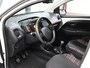 Citroën C1 1.0 VTi Shine | AppleCarplay/AndroidAuto | Climate Control | Camera | Bluetooth | LED | DAB Radio | Start/Stop Systeem | Buitenspiegels elektrisch verstel -en verwarmbaar | Isofix | Privacy Glass |