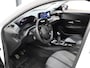 Peugeot 208 1.2 100PK Allure | AppleCarplay/AndroidAuto | Parkeersensoren | Trekhaak | FULL LED | Camera | Lederen Stuurwiel | Climate Control | Cruise Control | 16" LMV | Isofix | Privacy Glass |