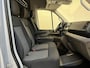 Volkswagen Crafter Automaat DSG 35 2.0 TDI 140pk euro6 L3H3 3Persoons, Airco, Navigatie, Trekhaak 3000kg, Metallic, RIJKLAARPRIJS