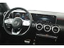 Mercedes-Benz A-klasse 200 Business Solution AMG (PANORAMADAK, ACHTERUITRIJCAMERA, STOELVERWARMING, NAVIGATIE, PARKEERSENSOREN)