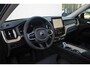 Volvo XC60 T6 Plug-in hybrid AWD Ultra Dark | Nieuwe auto! | Adaptive Cruise & Pilot Assist | Premium Harman/Kardon Audio | 360 Camera | 20" Velgen | Schuif-/kanteldak | Stoel & Stuurverwarming | Power Seats incl. Memory | Panoramisch Schuif-/kanteldak | Verwarmbare Buitenste Zittingen Achter | Elektr. Achterklep | Head-up display |