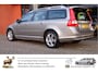 Volvo V70 2.5T 200 pk Aut. Leer, nette staat!