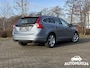 Volvo V60 2.0 T3 Nordic+ NL-AUTO 1-EIGENAAR TREKHAAK DEALER ONDERHOUDEN