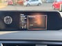 Lexus UX 250h Preference Line | Trekhaak, 18 inch, Keyless, Dodehoekherkenning, Parkeersensoren, Stoel + Stuurverwarming