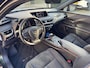 Lexus UX 250h Preference Line | Trekhaak, 18 inch, Keyless, Dodehoekherkenning, Parkeersensoren, Stoel + Stuurverwarming