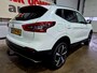Nissan Qashqai 1.6 163PK N-Connecta + OH HISTORIE|FACELIFT|PANORAMA|TREKHAAK|NAVI|CLIMA|CRUISE|PDC|360 CAMERA|DAB|19"LMV
