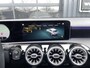 Mercedes-Benz A-klasse 250 AMG 225PK SFEERVERLICHTING|WIDESCREEN|MBUX|LED|STOELVERWARMING|DEALER ONDERHOUDEN