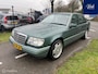 Mercedes-Benz E-klasse 220 Elegance | W124 | NL & NAP | 2e Eigenaar | Schuifdak | Two Tone | Onderhoudshistorie |