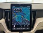 Volvo XC60 T6 Plug-in hybrid AWD Plus Bright | Achterbank verwarmd | Apple Carplay/Android Auto|telefoonintegratie premium | Audio installatie premium