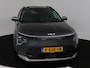 Kia Niro EV ExecutiveLine 64.8 kWh | Schuif-/kanteldak | Camera | Navigatie | LM velgen | Leder |