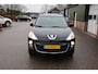 Peugeot 4007 2.4 GT 7persoons, 4WD 1e Eig. NL, Leder, Schuifdak, Trekhaak, Navigatie, Cruise control, Hoge instap, 18 inch, 4 wd, Stoelverwarming, Xenon, Parkeersensoren achter