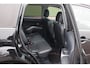Peugeot 4007 2.4 GT 7persoons, 4WD 1e Eig. NL, Leder, Schuifdak, Trekhaak, Navigatie, Cruise control, Hoge instap, 18 inch, 4 wd, Stoelverwarming, Xenon, Parkeersensoren achter