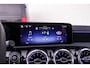 Mercedes-Benz A-klasse A 180 Star Edition Limited AMG Line | Nightpakket | Panoramadak | Sfeerverlichting | Stoelverwarming | LED | Parktronic | Licht en Zichtpakket