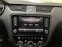 Skoda Octavia Combi 1.0 TSI Greentech Business Edition Stoelverwarming Navigatie Parkeersensoren