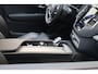 Volvo XC90 T8 455PK Ultra Dark | Luchtvering | Trekhaak | 360 | Massage | Getint Glas | Gelam Glas | B&W Audio.