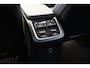 Volvo XC90 T8 455PK Ultra Dark | Luchtvering | Trekhaak | 360 | Massage | Getint Glas | Gelam Glas | B&W Audio.