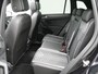 Volkswagen Tiguan 1.5 TSI R-Line Automaat - Panoramaschuif-kanteldak - IQ light - Navigatie - Side assist - Trekhaak - Camera