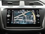 Volkswagen Tiguan 1.5 TSI R-Line Automaat - Panoramaschuif-kanteldak - IQ light - Navigatie - Side assist - Trekhaak - Camera
