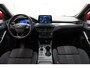 Ford Focus Hatchback 1.5 EcoBoost Active Business X Aut [ Trekhaak Stoelverwarming Camera]