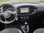 Toyota Aygo X 1.0 VVT-i | LM Velgen | Cruise control | Achteruitrijcamera | Stoelverwarming |