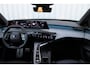 Peugeot 3008 1.2 Hybrid 145 GT Exclusive | Incl. 12 maanden garantie | Trekhaak | 360° camera | Apple CarPlay | Stoel en stuurverwarming | Focal audio | Zwarte hemel | Draadloos telefoon laden | Elektrische achterklep |
