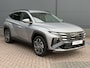Hyundai Tucson 1.6 T-GDI PHEV Premium / Navigatie / 360 Camera / Memory Seat / Stoelverkoeling / Stoelverwarming Voor + Achter / Stuurverwarming / KRELL Audio /