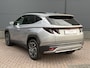 Hyundai Tucson 1.6 T-GDI PHEV Premium / Navigatie / 360 Camera / Memory Seat / Stoelverkoeling / Stoelverwarming Voor + Achter / Stuurverwarming / KRELL Audio /