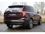 Volvo XC90 2.0 T8 Plug-in hybrid AWD Ultra Dark Luchtvering | 22 inch LM-velgen | massage stoelen | extra getint glas