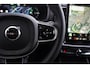 Volvo XC90 2.0 T8 Plug-in hybrid AWD Ultra Dark Luchtvering | 22 inch LM-velgen | massage stoelen | extra getint glas