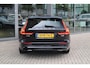 Volvo V60 2.0 T6 Plug-in hybrid AWD Plus Dark | 360* Camera| Harman Kardon audiosysteem| Stoelverwarming voor + achter| Stuurwielverwarming| Verwarmbare voorruit| Semi- elektrisch inklapbare trekhaak|