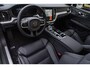 Volvo V60 T8 Plug-in hybrid AWD Plus Dark Performance Ed. 19 inch LM-velgen | Panorama dak | Polestar Engineered | Head-Up display